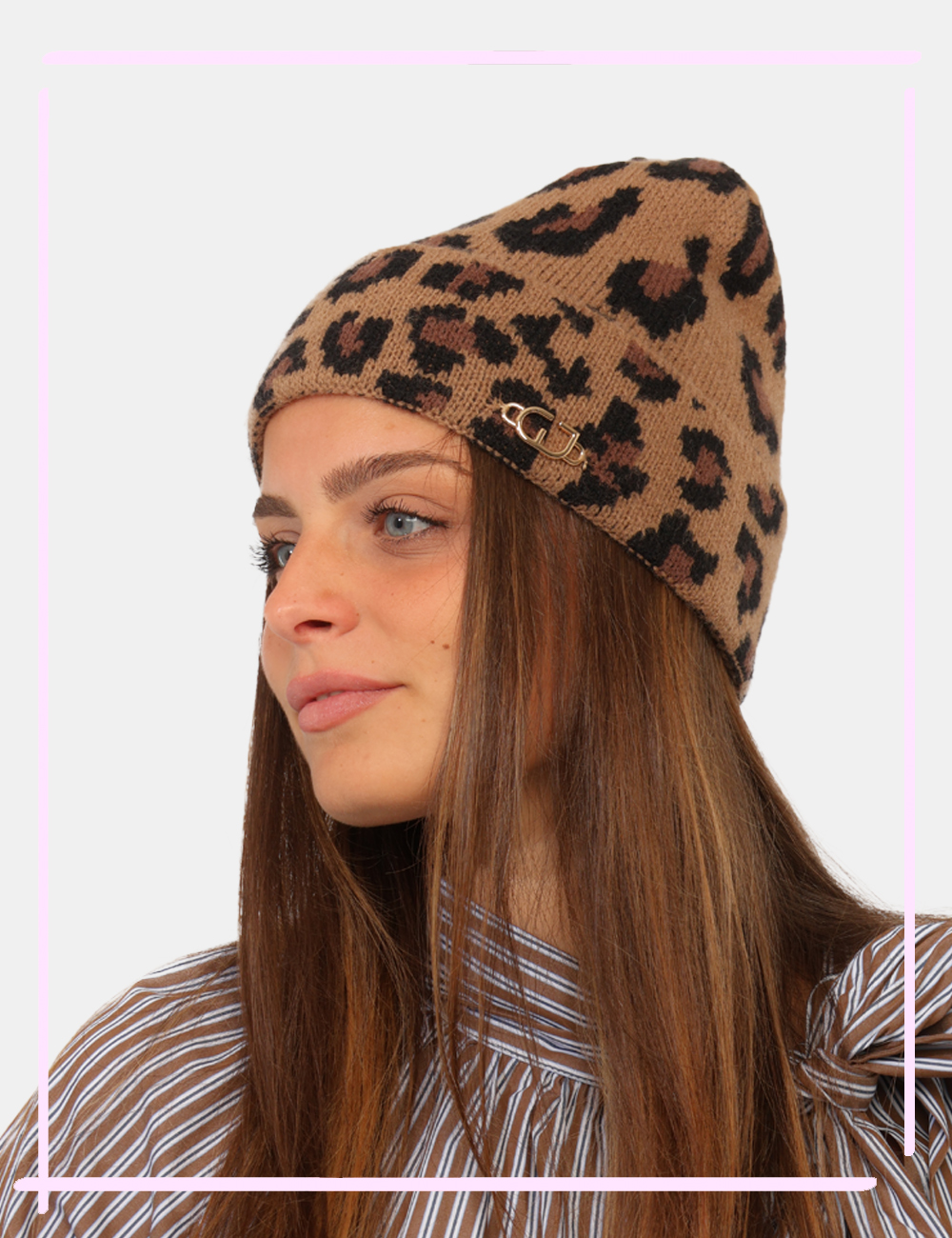 CV6AI-13175-W-CC_MARRONE_AI26_1 Cappello Gaudi Marrone - Cappello GAUDI Marrone da donna Il Cappello GAUDI Marrone da donna è l'accessorio ideale per affron