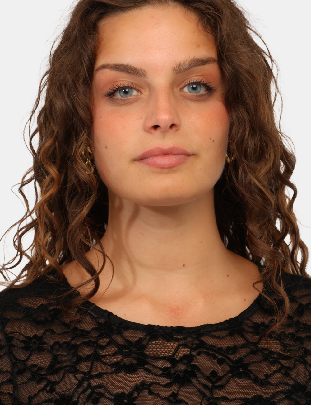 FR26WT5005-J45601-MCC_NERO_AI26_5 Body Fracomina Nero tg.S - Body FRACOMINA NeroIl Body FRACOMINA Nero è un capo femminile e sofisticato, pensato per valorizz