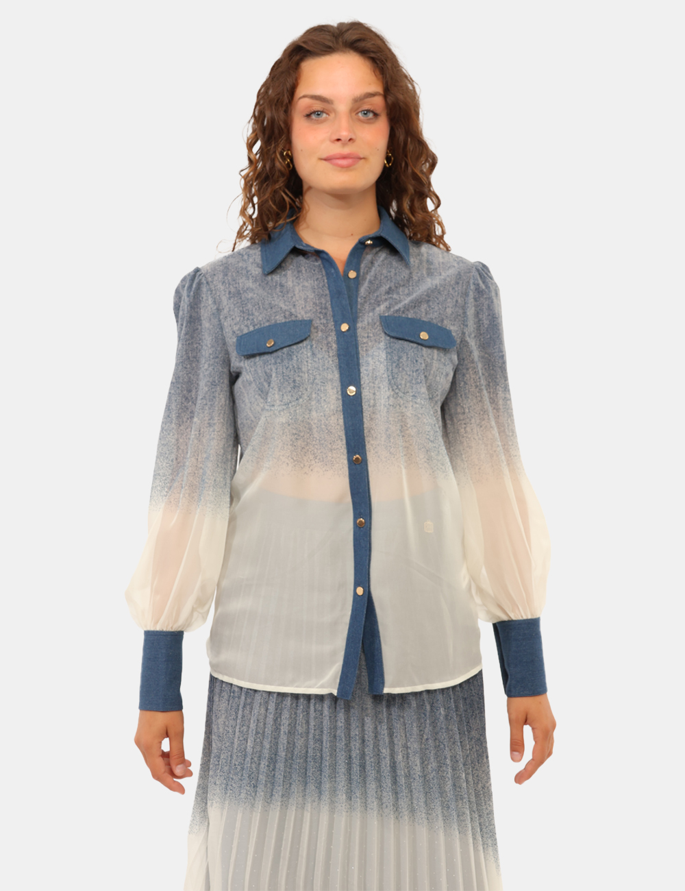 FR26WT6023-W775Q1-MCC_BLU_AI26_6 Camicia Fracomina Blu tg.S - Camicia FRACOMINA BluLa Camicia FRACOMINA Blu è un capo dal fascino contemporaneo, perfetto per