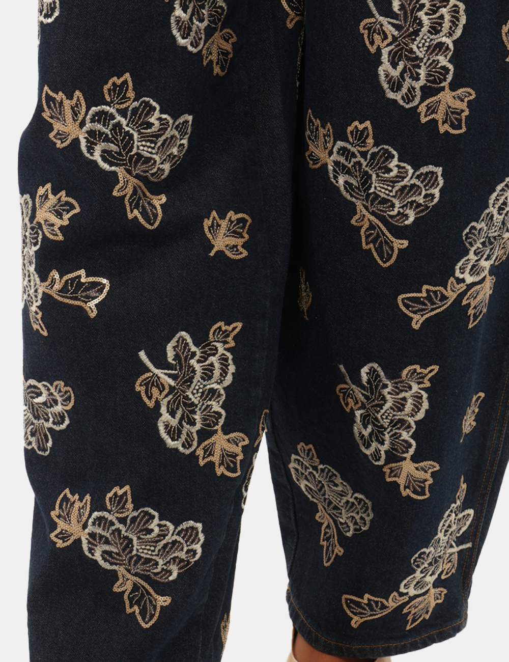 FR26WVD006-D419E5-MCC_BLU_AI26_3 Jeans Fracomina Blu tg.26 - Jeans FRACOMINA BluI Jeans FRACOMINA Blu sono la scelta ideale per chi desidera un denim origina
