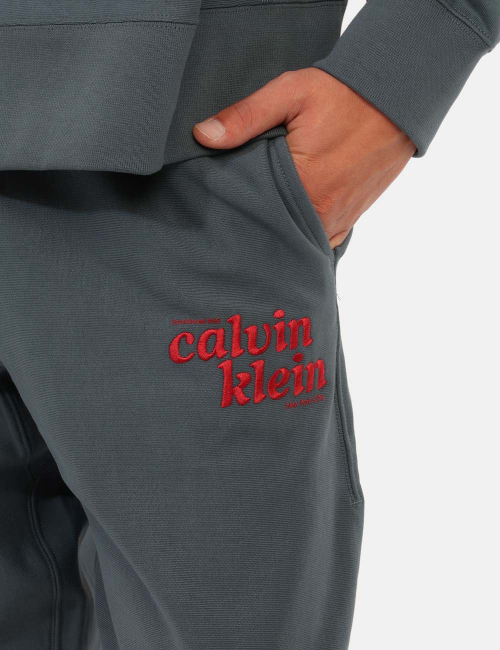 LV04LG216G_CEG_AI26_4 Pantalone della tuta Calvin Klein Blu - Pantalone della tuta CALVIN KLEIN Blu da uomoIl Pantalone della tuta CALVIN KLEIN Bl