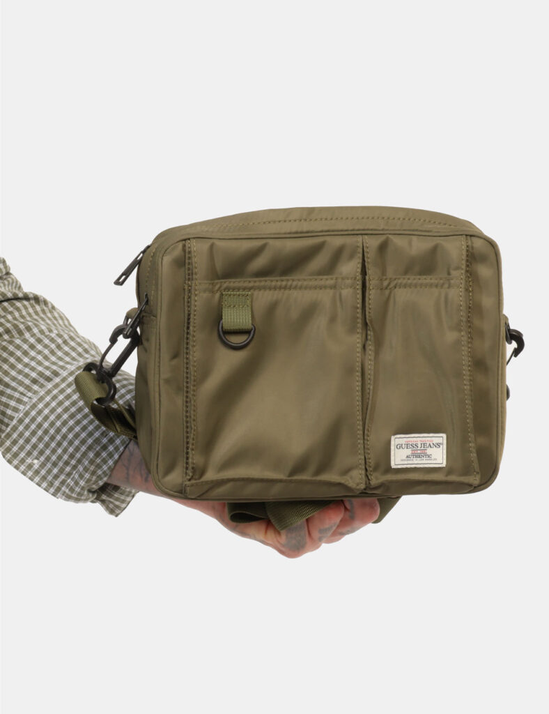 Accessori da uomo firmati - Tracolla Guess Verde