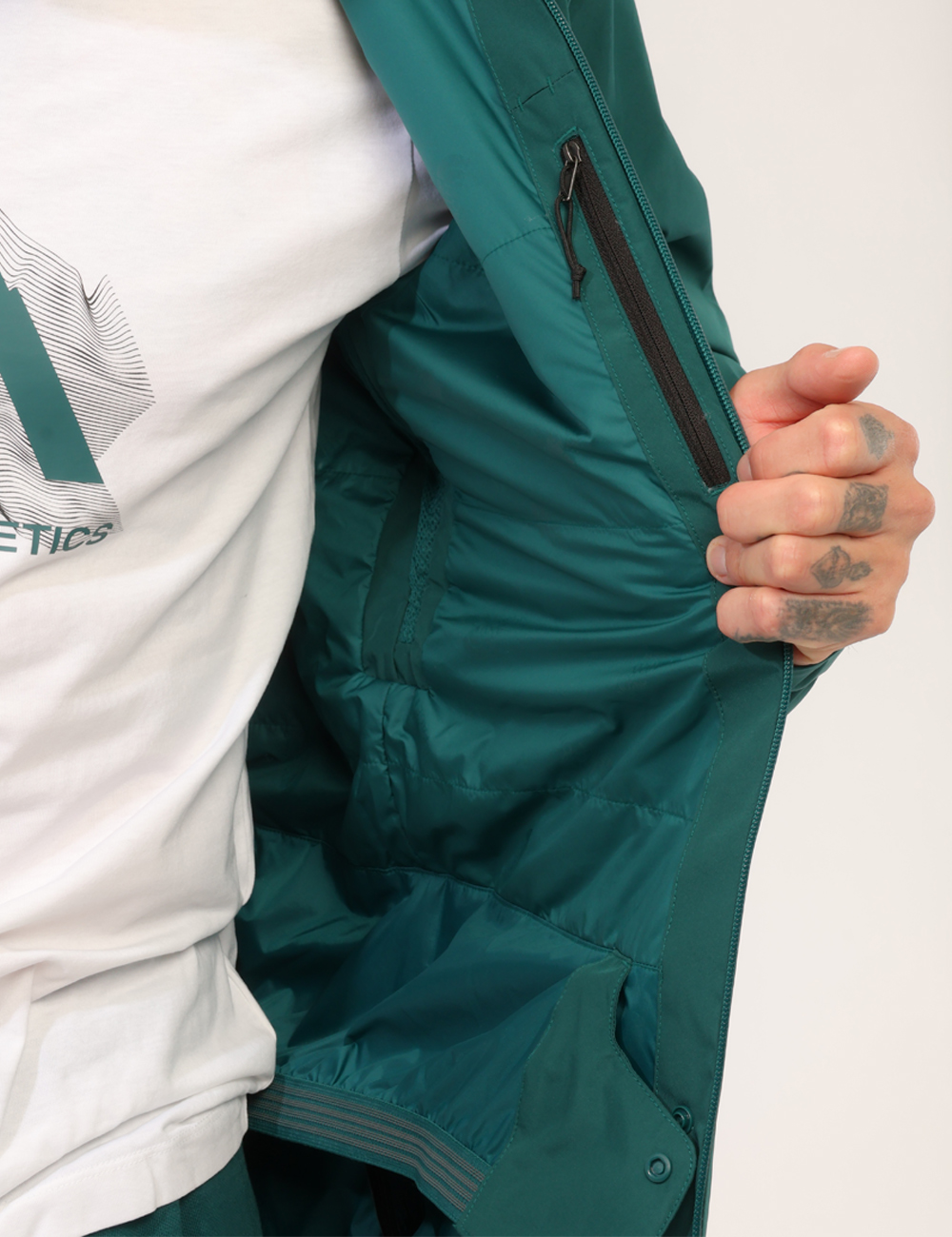 NF0A87Y9N4JS-V-CC_VERDE_AI26_3 Piumino The North Face Verde tg.M - Piumino THE NORTH FACE Verde da uomo Il Piumino THE NORTH FACE Verde è il compagno ideal