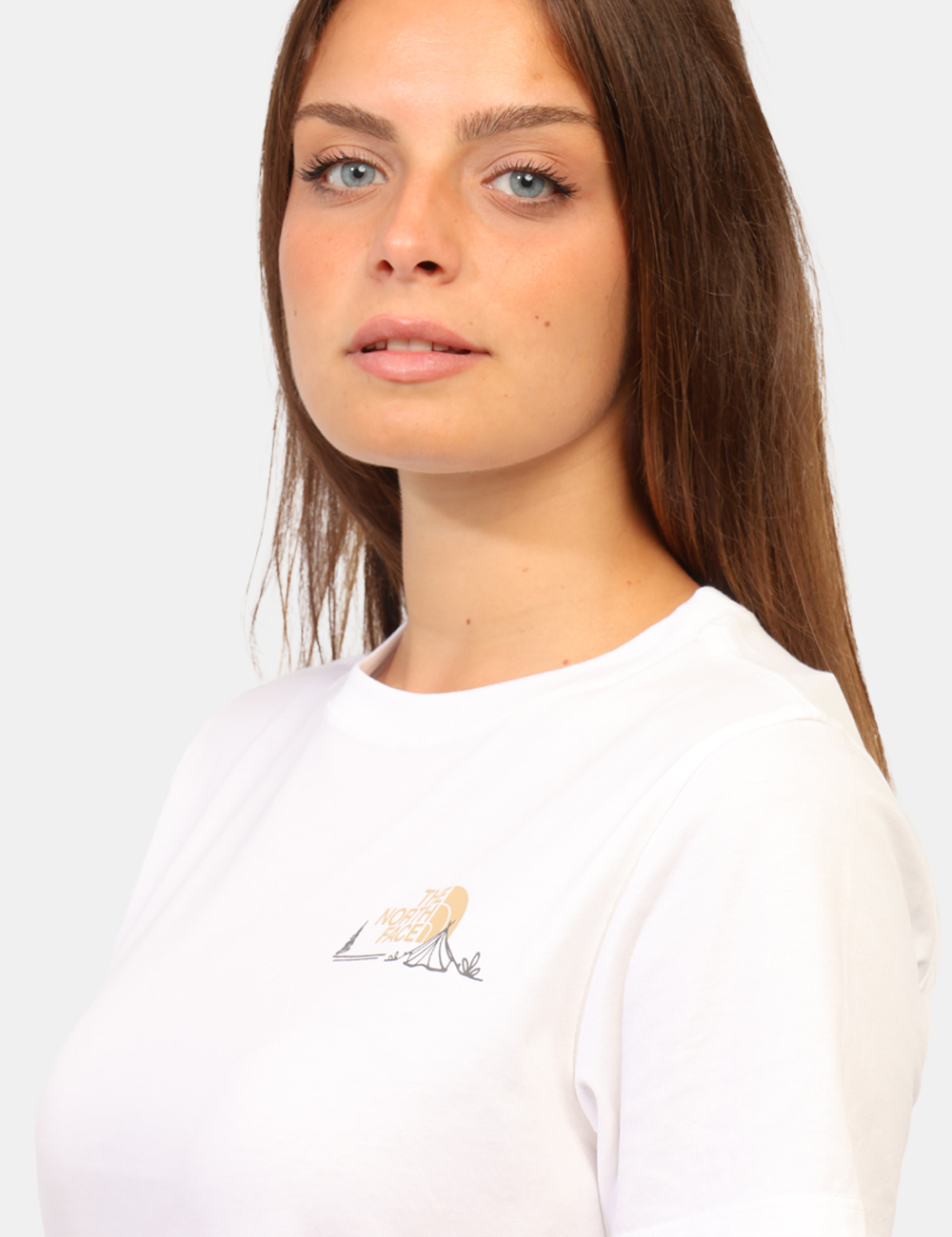 NF0A8JB7FN4S-V-CC_BIANCO_AI26_3 T-shirt The North Face Bianca tg.S - T-shirt THE NORTH FACE Bianca da donna La T-shirt THE NORTH FACE Bianca è il capo ideal