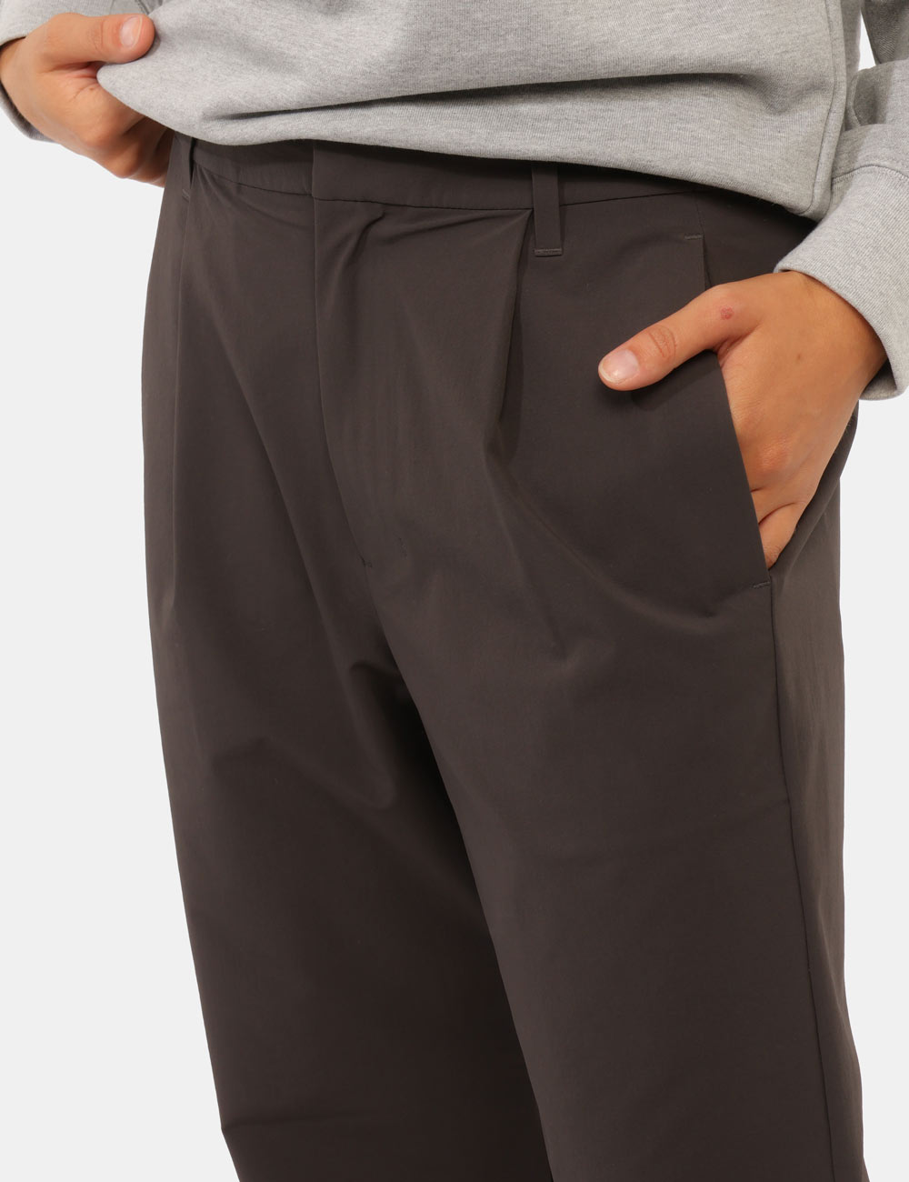 NF0A8JJ3NO1S-V-CC_GRIGIO_AI26_4 Pantalone The North Face Grigio tg.S - Pantalone THE NORTH FACE Grigio da donna Il Pantalone THE NORTH FACE Grigio è pensato