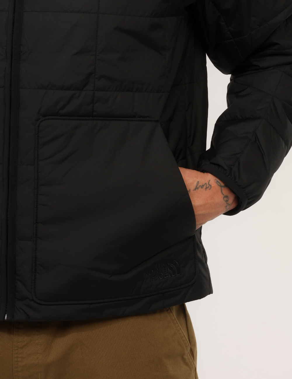 NF0A8JRHJK3S-V-CC_NERO_AI26_6 Piumino The North Face Nero tg.M - Piumino THE NORTH FACE Nero da uomo Il Piumino THE NORTH FACE Nero è il capo ideale per a