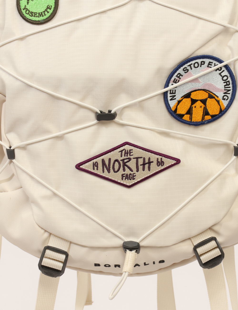 NF0A8KE90E8S-V-CC_BIANCO_AI26_6 Zaino The North Face Bianco - Zaino THE NORTH FACE Bianco da donna Lo Zaino THE NORTH FACE Bianco è l'accessorio ideale per