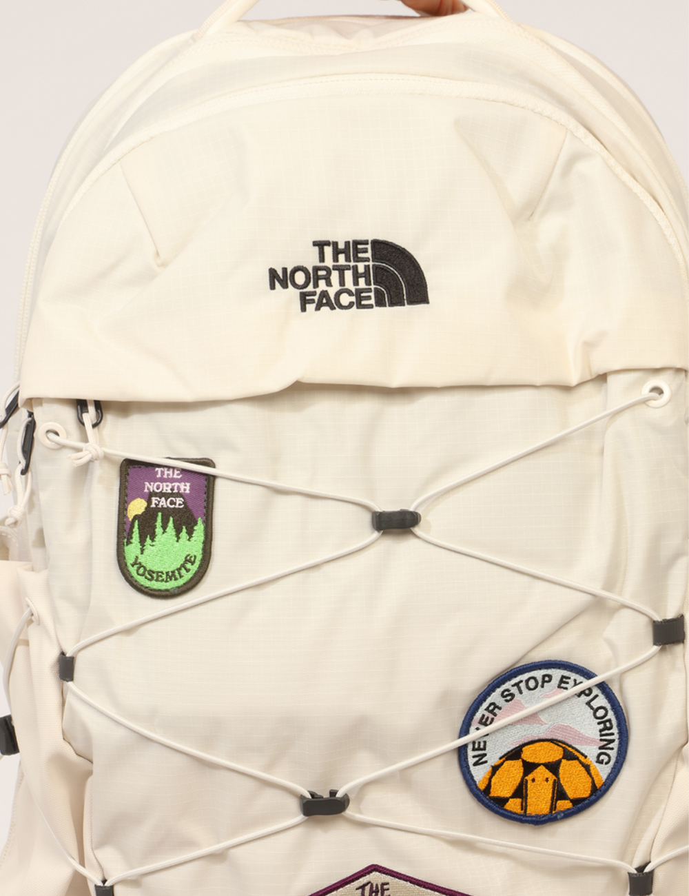 NF0A8KE90E8S-V-CC_BIANCO_AI26_7 Zaino The North Face Bianco - Zaino THE NORTH FACE Bianco da donna Lo Zaino THE NORTH FACE Bianco è l'accessorio ideale per