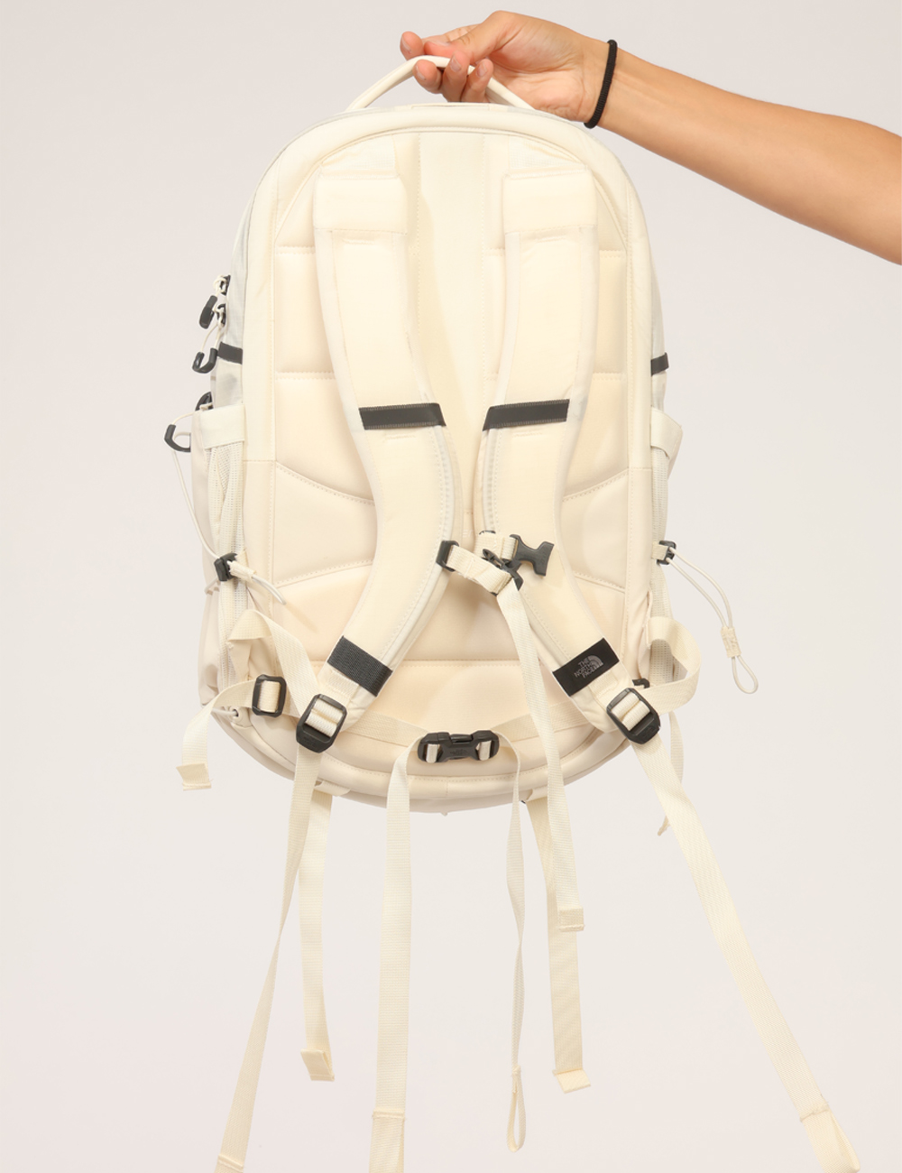 NF0A8KE90E8S-V-CC_BIANCO_AI26_8 Zaino The North Face Bianco - Zaino THE NORTH FACE Bianco da donna Lo Zaino THE NORTH FACE Bianco è l'accessorio ideale per