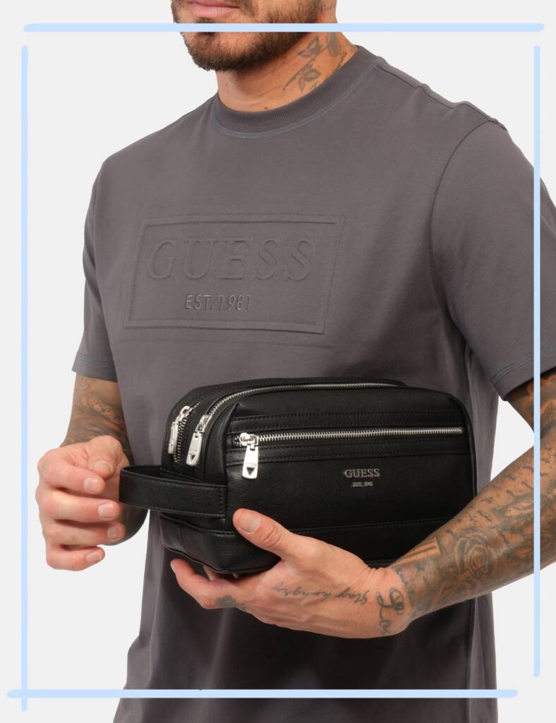 Accessori da uomo firmati - Bustina Guess Nera