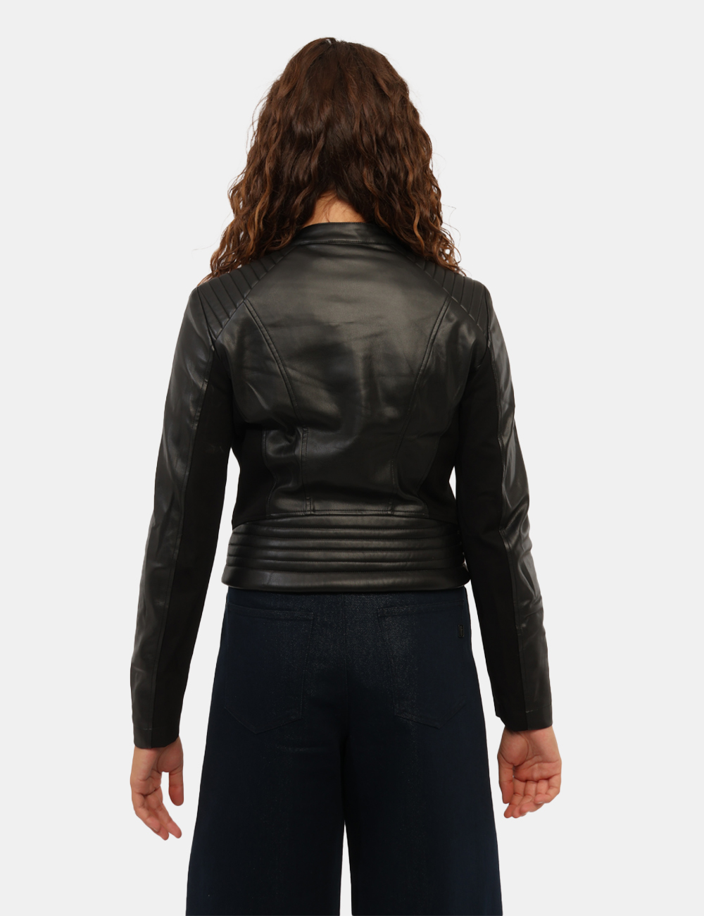 W2YL19-WE480-SV_JBLK_AI24_2 Giacca Guess Nera - Giacca GUESS Nera da donna E’ il capo perfetto per chi desidera completare il proprio guardaroba con un