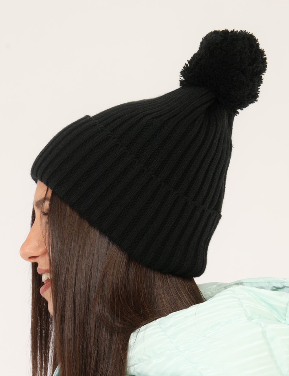 B22518-M-CC_NERO_AI26_3 Cappello Refrigiwear Nero - Cappello Refrigiwear Nero da donnaIl Cappello REFRIGIWEAR è un accessorio versatile e confortevo