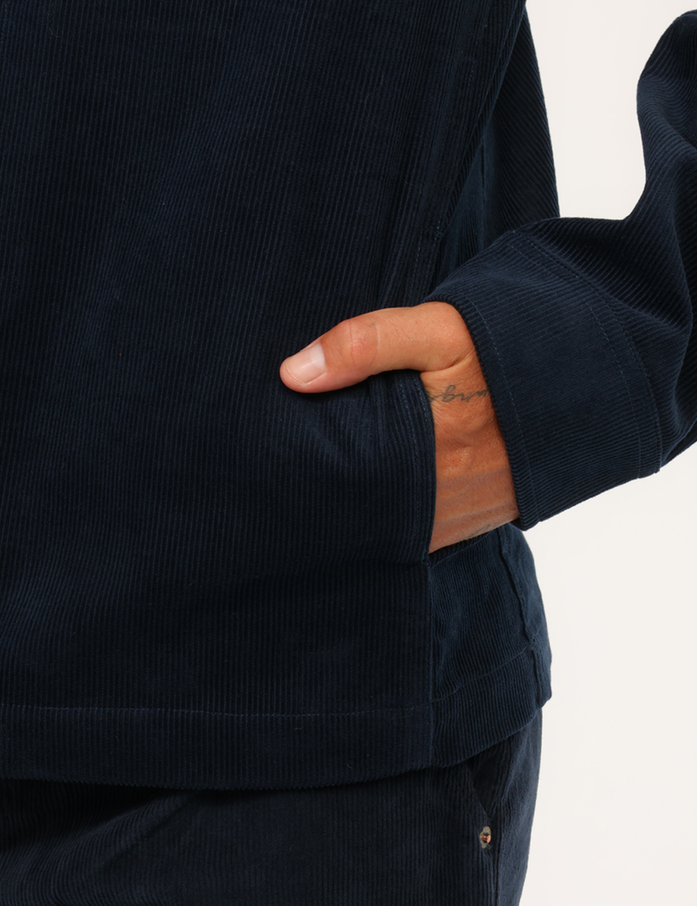 CT1830-0CT0511-M-CC_BLU_AI26_3 Camicia Refrigiwear Blu tg.L - Camicia Refrigiwear Blu da uomoLa Camicia REFRIGIWEAR è un capo versatile dal carattere casua