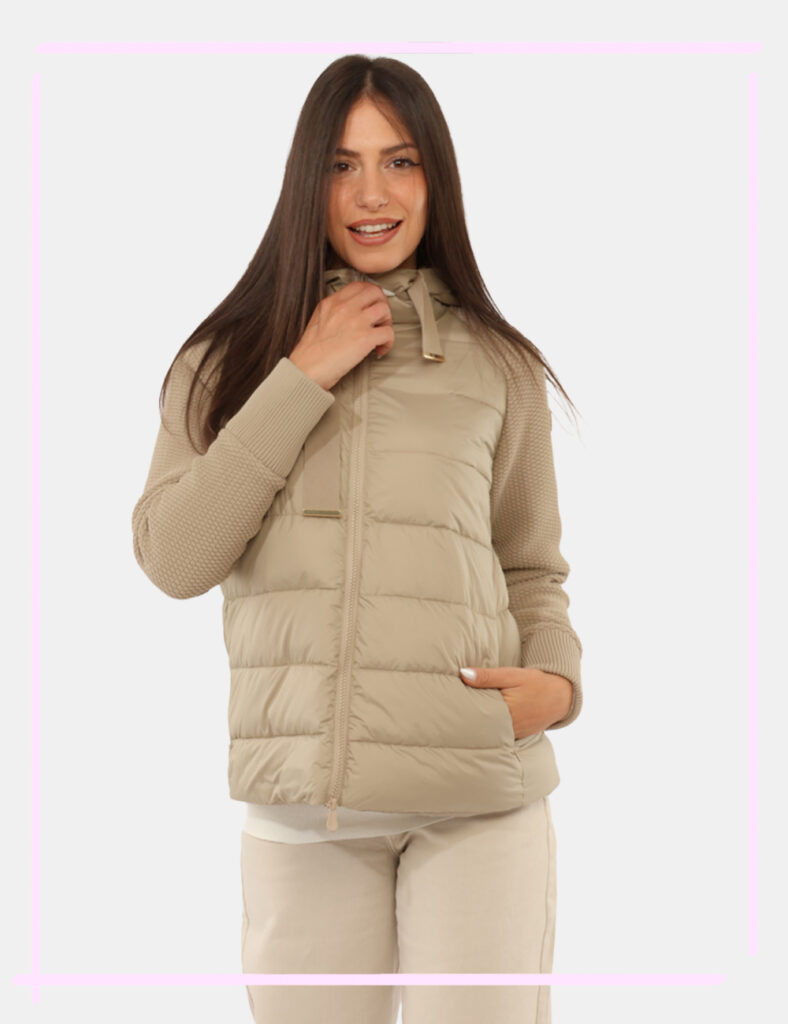 Piumino Save The Duck Beige tg.S - Piumino Save The Duck Beige da donna Il Piumino SAVE THE DUCK Beige da donna è un capospa