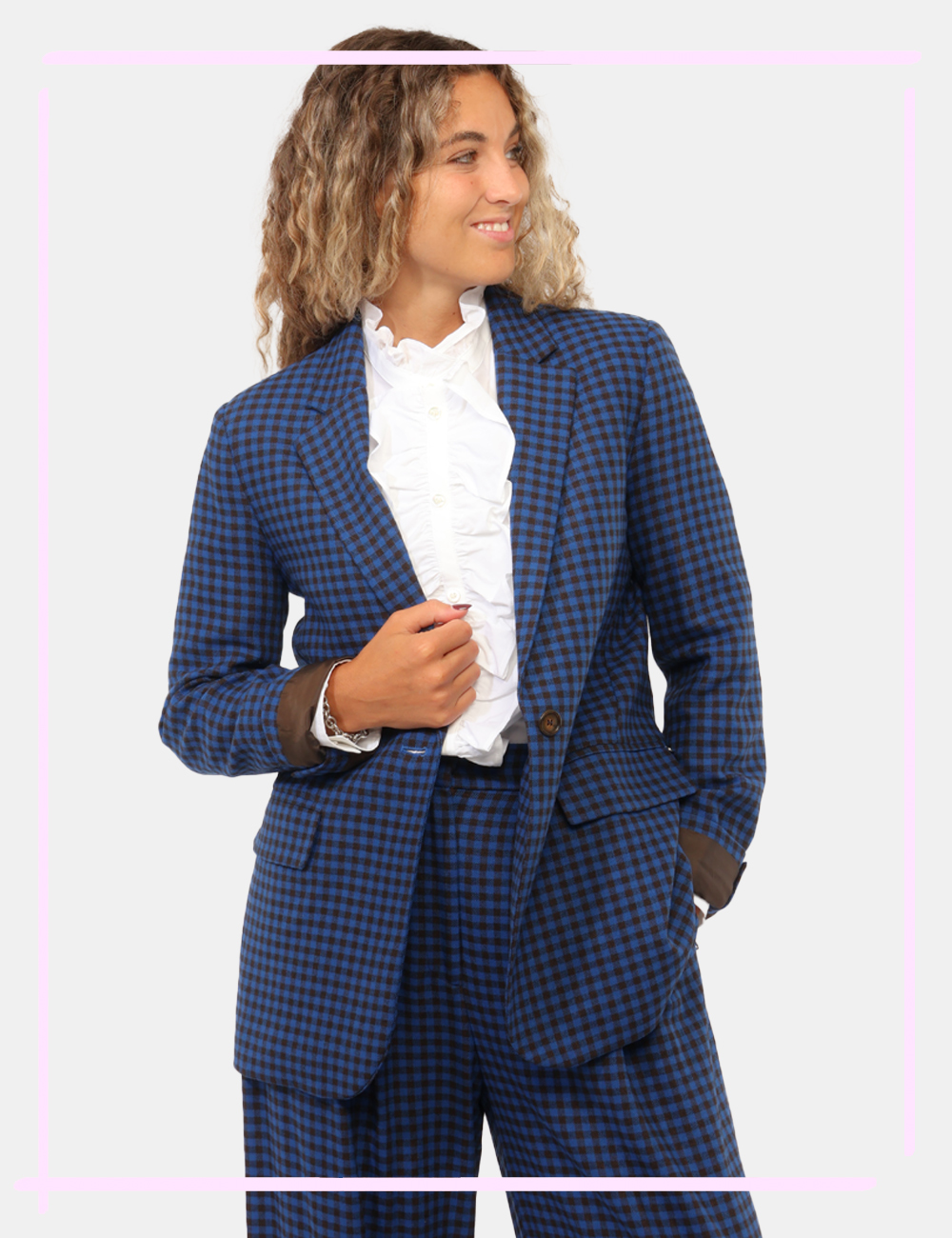 DG6252-D-CC_BLU_AI26_1 Blazer Ottod'Ame Blu tg.S - Blazer Ottod'Ame BluIl Blazer Ottod'Ame Blu è il capo perfetto per chi desidera uno stile sofist