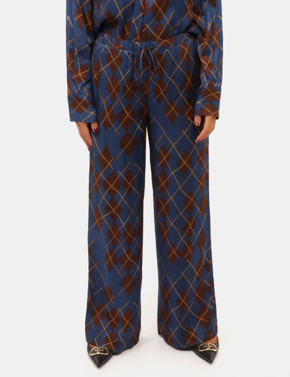 DP0145-D-CC_BLU_AI26_05 Pantalone Ottod'Ame Blu tg.42 - Pantalone Ottod'Ame BluIl Pantalone Ottod'Ame Blu è un capo elegante e originale, ideale per