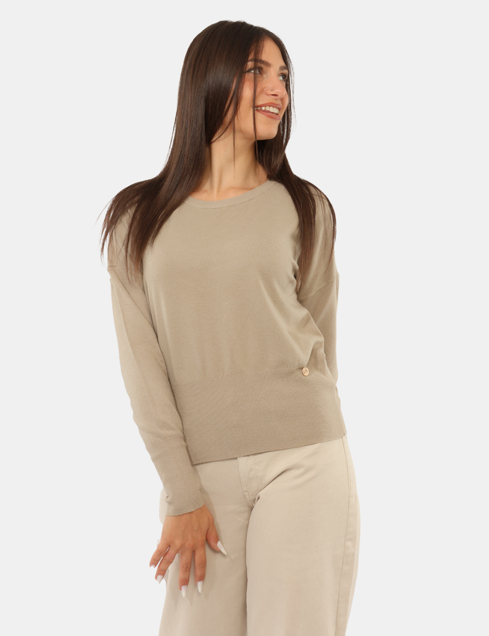 M051-RU00_BEIGE_AI26_01 Maglia Yes Zee Beige - Maglia Yes Zee Beige da donna La Maglia YES ZEE Beige è un capo versatile e femminile, pensato per ac