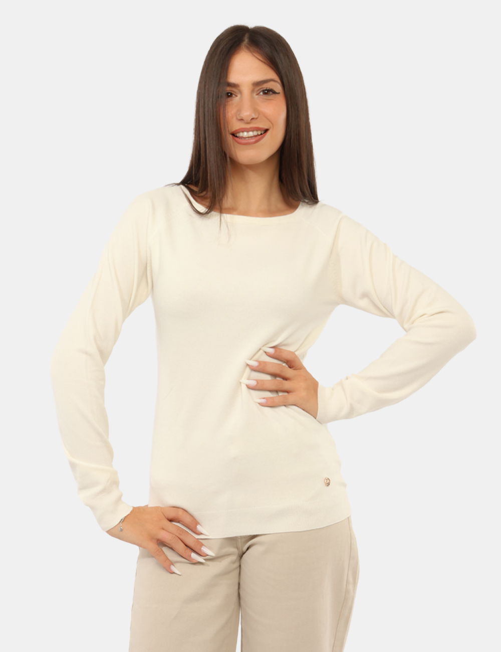 M053-RU00_AVORIO_AI26_01 Maglia Yes Zee Bianca - Maglia Yes Zee Bianca da donna La Maglia YES ZEE Bianca è un capo femminile e versatile, pensato per