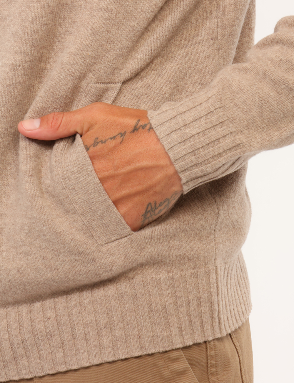 M30800-WO0150-M-CC_BEIGE_AI26_6 Maglione Refrigiwear Beige tg.L - Maglione Refrigiwear Beige da uomoIl Maglione REFRIGIWEAR è un capo versatile e curato, id