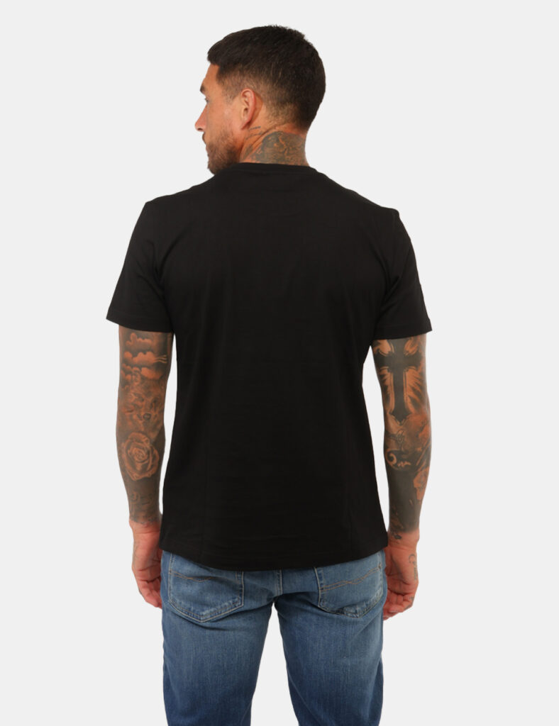 T-shirt Antony Morato Nera - T-shirt Antony Morato Nera da uomo La T-shirt ANTONY MORATO Nera è un capo versatile e contempo