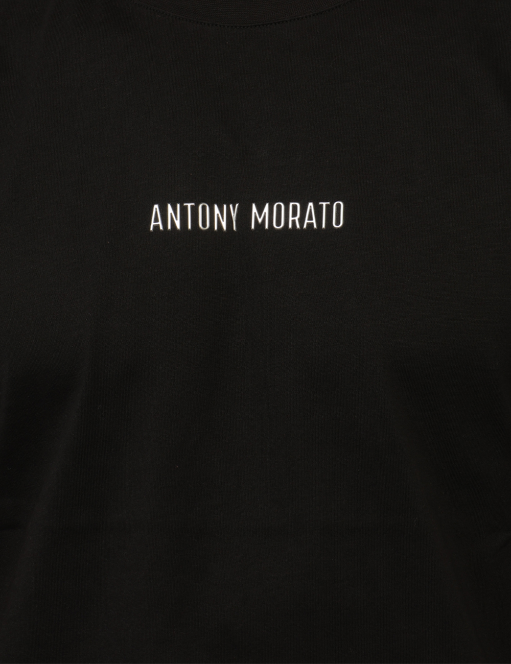MMKS02696_9000_AI26_04 T-shirt Antony Morato Nera - T-shirt Antony Morato Nera da uomo La T-shirt ANTONY MORATO Nera è un capo essenziale e contemp