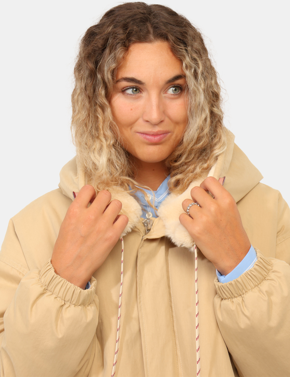 OG6230-D-CC_BEIGE_AI26_05 Parka Ottod'Ame Beige tg.S - Parka Ottod'Ame BeigeIl Parka Ottod'Ame Beige è il capo ideale per affrontare le giornate più f