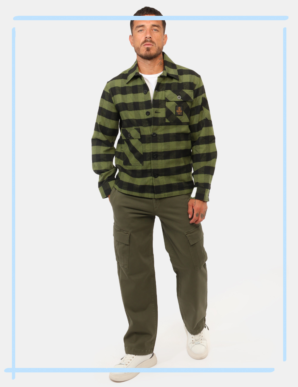 P91900-CO3845-M-CC_VERDE_AI26_1 Pantalone Refrigiwear Verde tg.33 - Pantalone Refrigiwear Verde da uomoIl Pantalone REFRIGIWEAR è un capo dal carattere casu