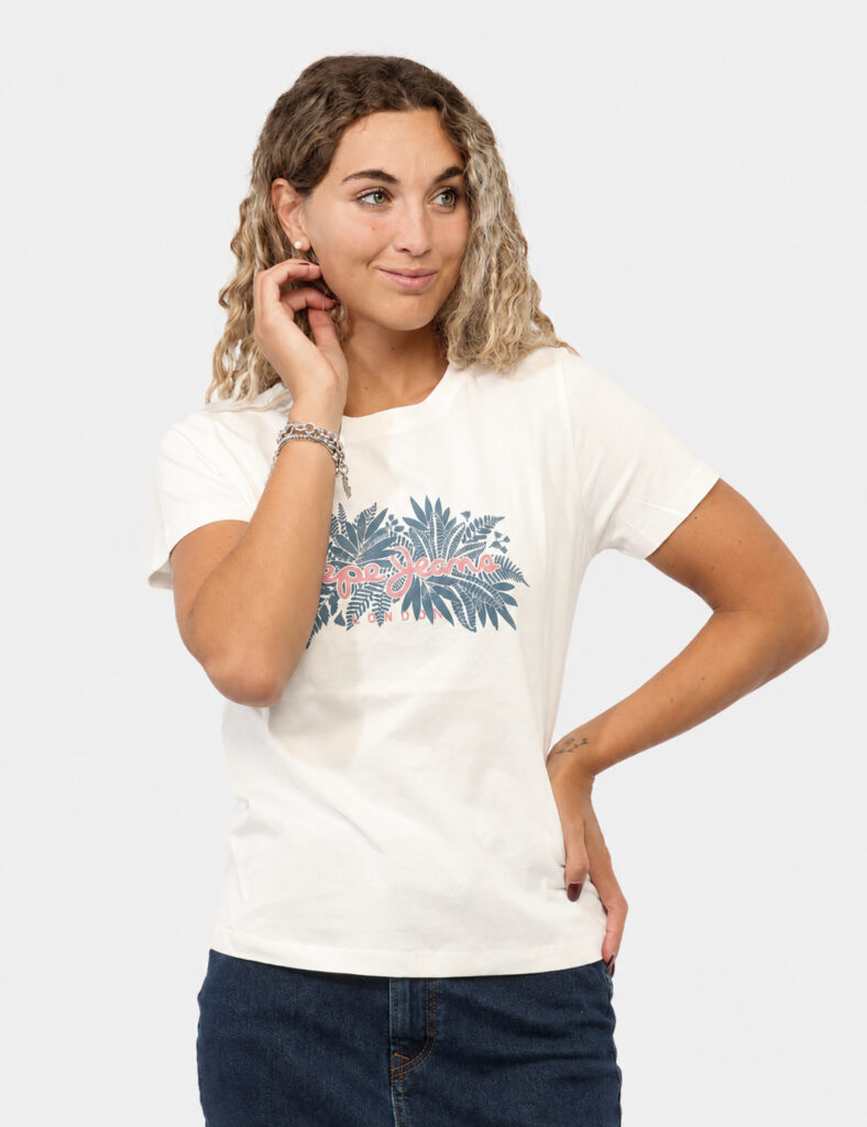 T-shirt Pepe Jeans Bianca - T-shirt PEPE JEANS Bianca da donna La T-shirt PEPE JEANS Bianca da donna è il capo perfetto per