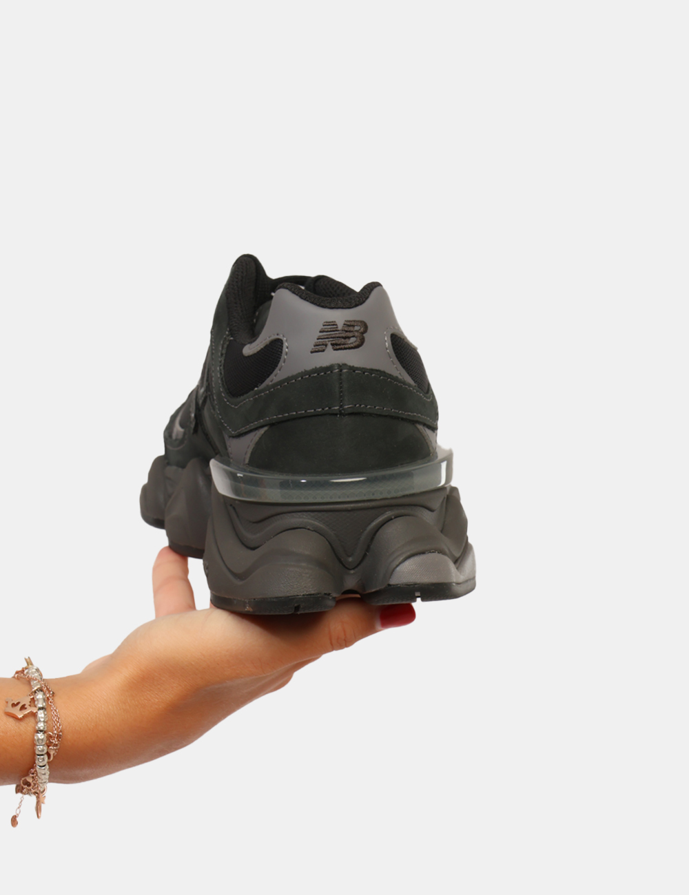 U906_BLACKCASTLEROCK_AI26_3 Sneakers New Balance Nero - Sneakers NEW BALANCE Nero sono la scelta ideale per chi desidera unire stile contemporaneo, com