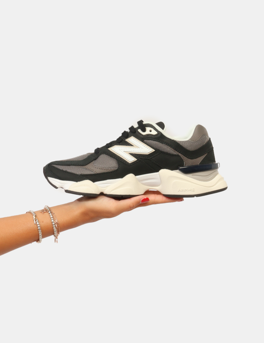 U906_BLACKTORNADO_AI26_4 Sneakers New Balance Nera - Sneakers NEW BALANCE Neracombinano uno stile intramontabile con tecnologie pensate per offrire i