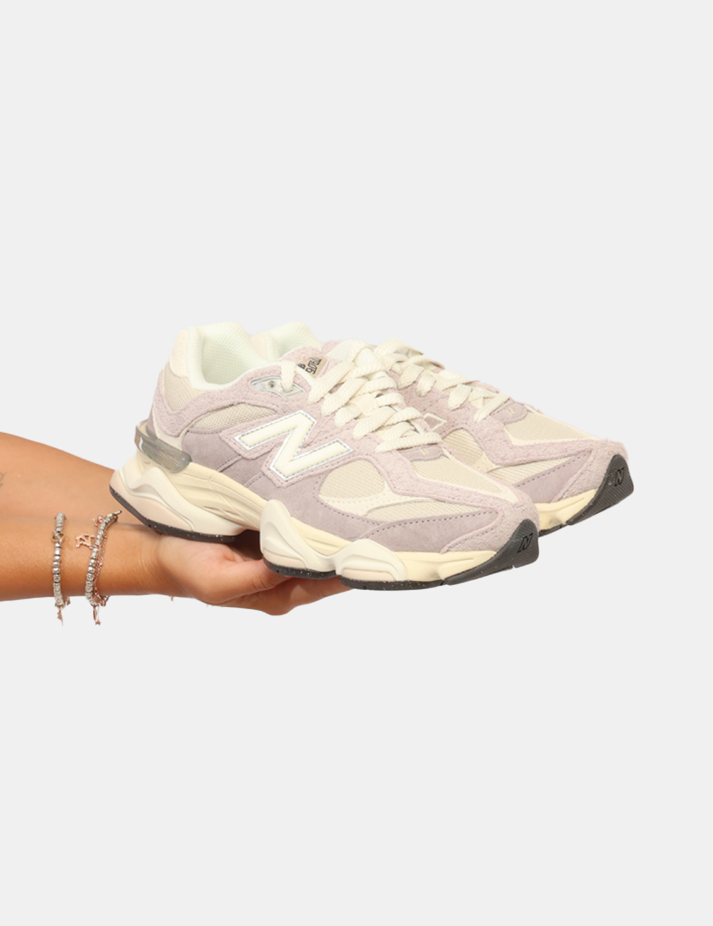 U906_TRUFFLE-SALTTIMBERWOLF_AI26_1 Sneakers New Balance Viola - Sneakers NEW BALANCE Violasono pensate per chi desidera distinguersi con uno stile originale se