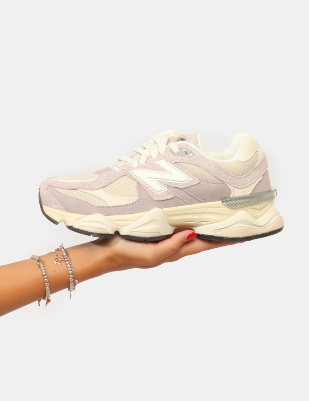 U906_TRUFFLE-SALTTIMBERWOLF_AI26_5 Sneakers New Balance Viola - Sneakers NEW BALANCE Violasono pensate per chi desidera distinguersi con uno stile originale se