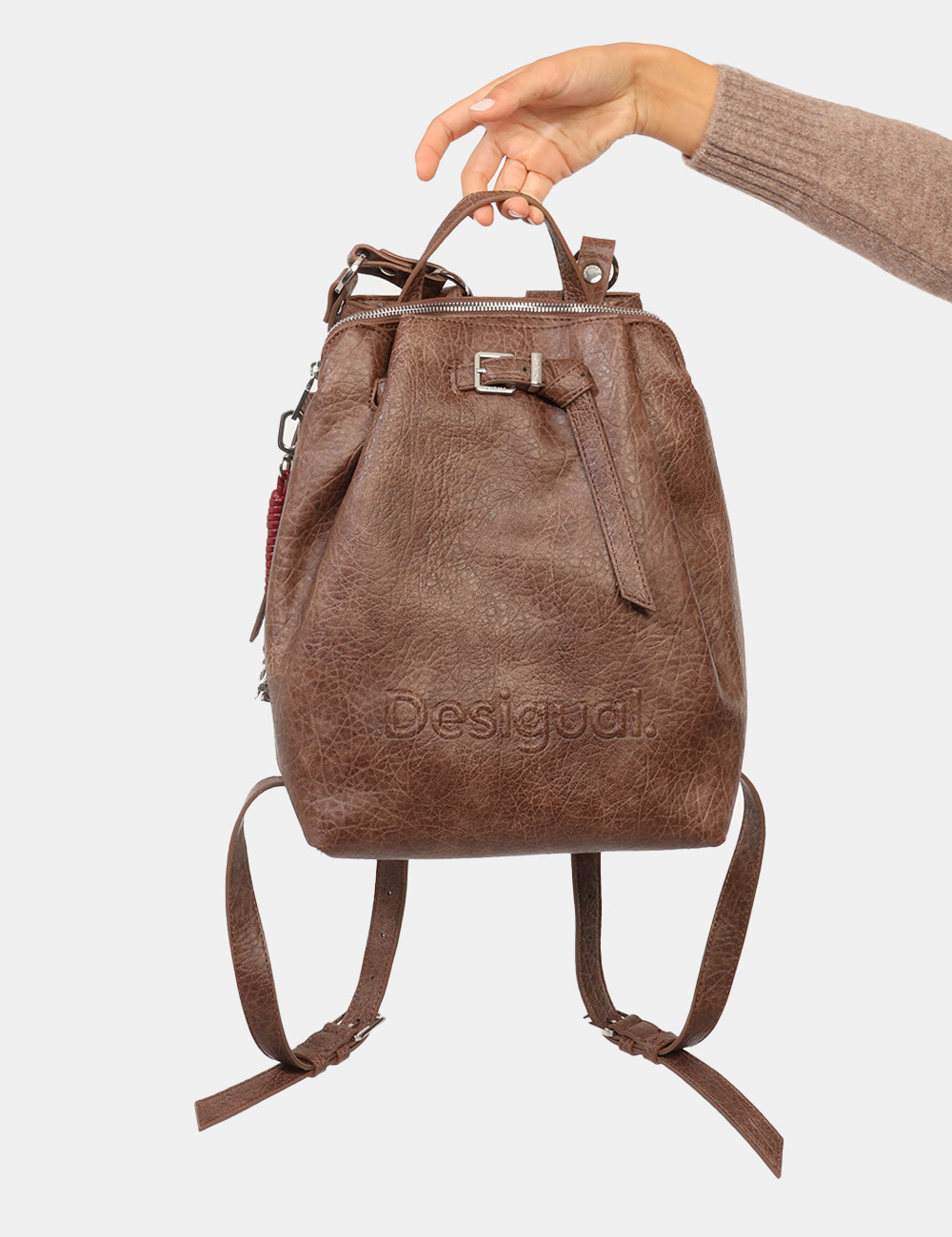 26WAKP33_MARRONE_AI26_5 Zaino Desigual Marrone - Zaino Desigual Marrone da donna Lo Zaino DESIGUAL Marrone da donna è un accessorio versatile e cont