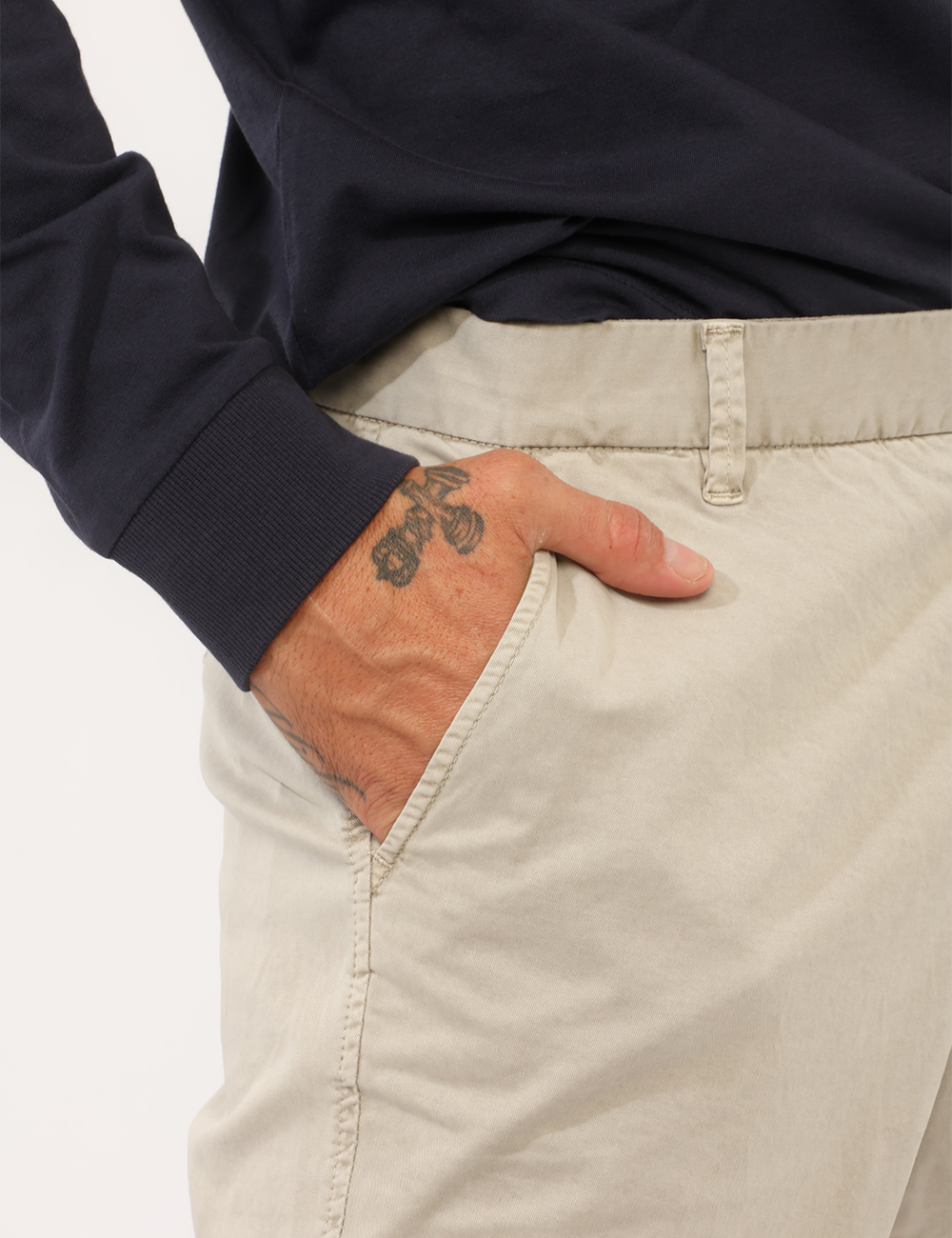 99CBLUP01002-M-CC_BEIGE_AI26_4 Pantalone Blauer Beige tg.32 - Pantalone Blauer Beige da uomo Il Pantalone BLAUER Beige da uomo è un capo versatile e facile