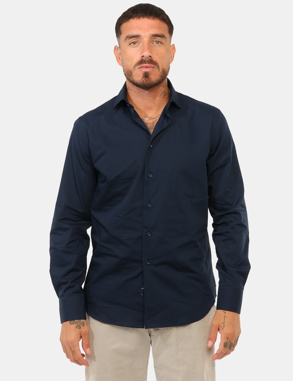 ANDREA_MICENE-POPELINE-BLU_PE26_5 Camicia Prj22. Blu - Camicia PRJ22. Blu da uomo La Camicia PRJ22. Blu da uomo è un capo versatile e intramontabile, ideale p