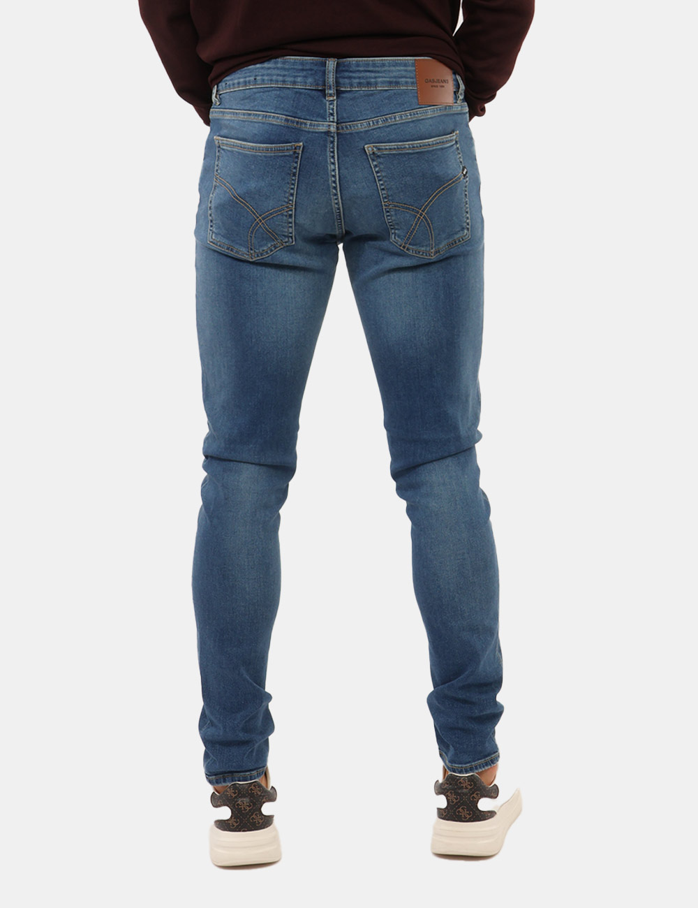 B2499-SAX-SMU-SC_BASIC-W-MEDBLUE_AI26_2 Jeans Gas Azzurro - Jeans GAS Azzurro da uomoIl Jeans GAS Azzurro da uomo è un modello versatile e contemporaneo, pensato pe