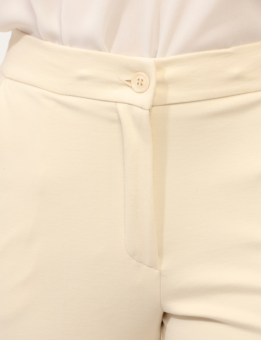 F646YBGP9383-OC_LANA_AI26_3 Pantalone Rue De Clerie Bianco - Pantalone RUE DE CLERIE Bianco da donna Il Pantalone RUE DE CLERIE Bianco da donna è un mod