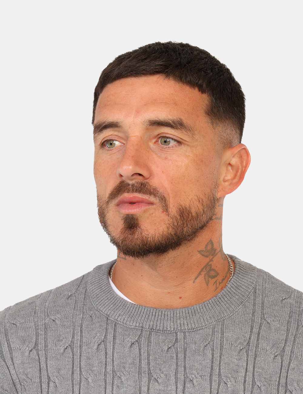 Maglia Prj22. Grigia - Maglia PRJ22. Grigia da uomo La Maglia PRJ22. Grigia da uomo è un capo versatile e contemporaneo, ide