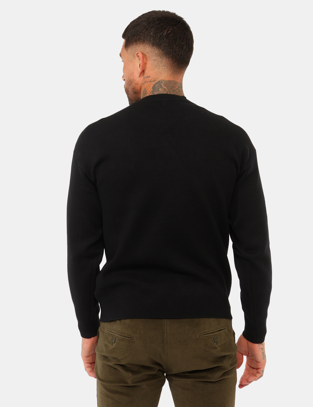 H029-OC_NERO_AI26_2 Maglia Prj22. Nera - Maglia PRJ22. Nera da uomo La Maglia PRJ22. Nera da uomo è un capo versatile e contemporaneo, ideale pe