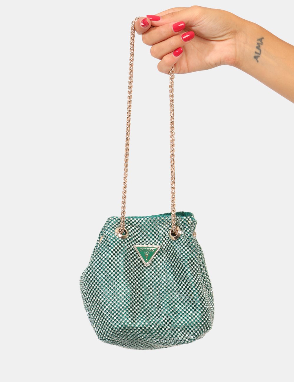 HWRP93-50750-AOB_EMERALD_AI26_5 Borsa Guess Verde - Borsa Guess Verde da donna La Borsa GUESS Verde da donna è un accessorio originale e luminoso, pensato p