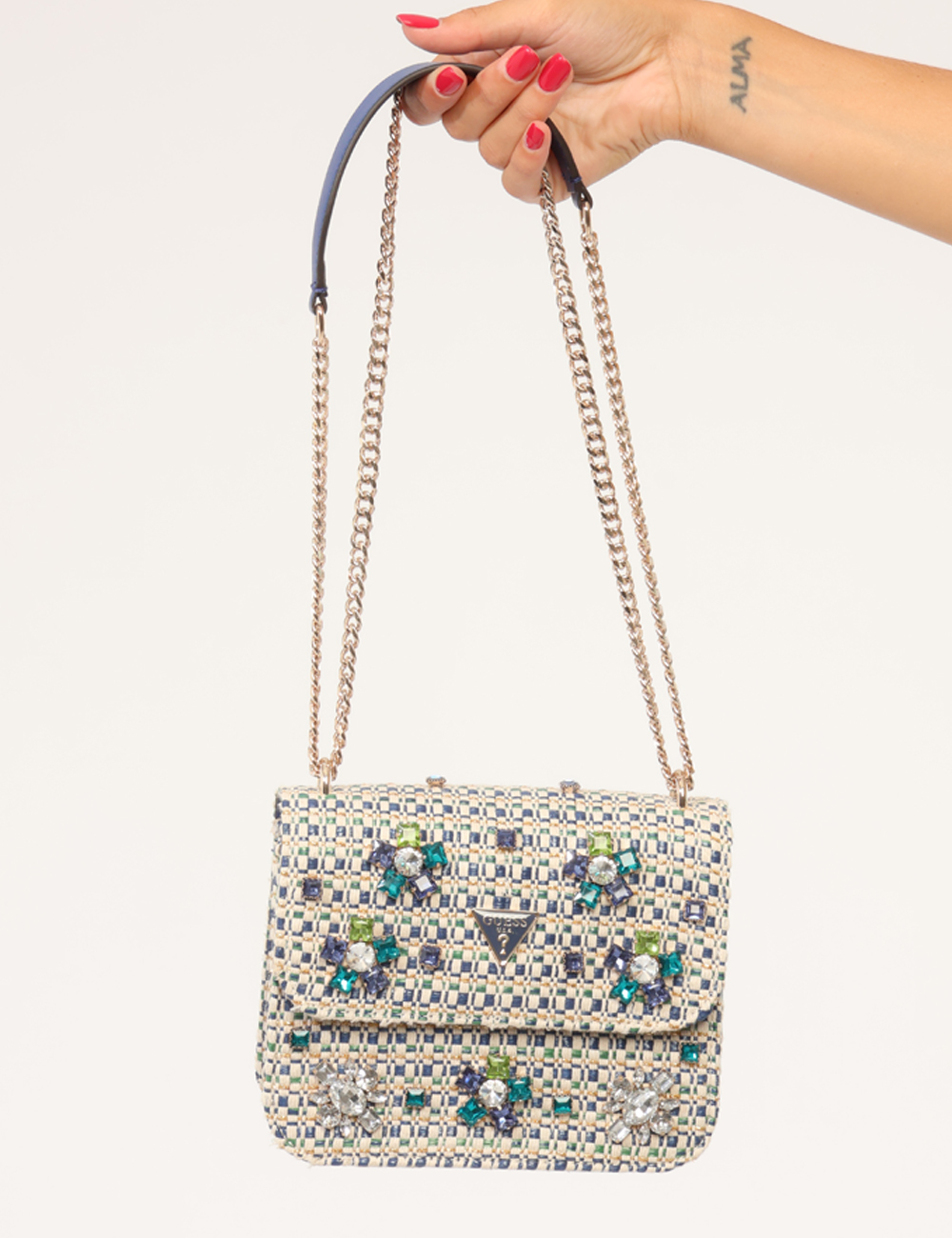 HWWE95-28210-AOB_SAPPHIRE-MULTI_AI26_1 Borsa Guess Blu - Borsa Guess Blu da donna La Borsa GUESS Blu da donna è un accessorio originale e ricercato, pensato per da