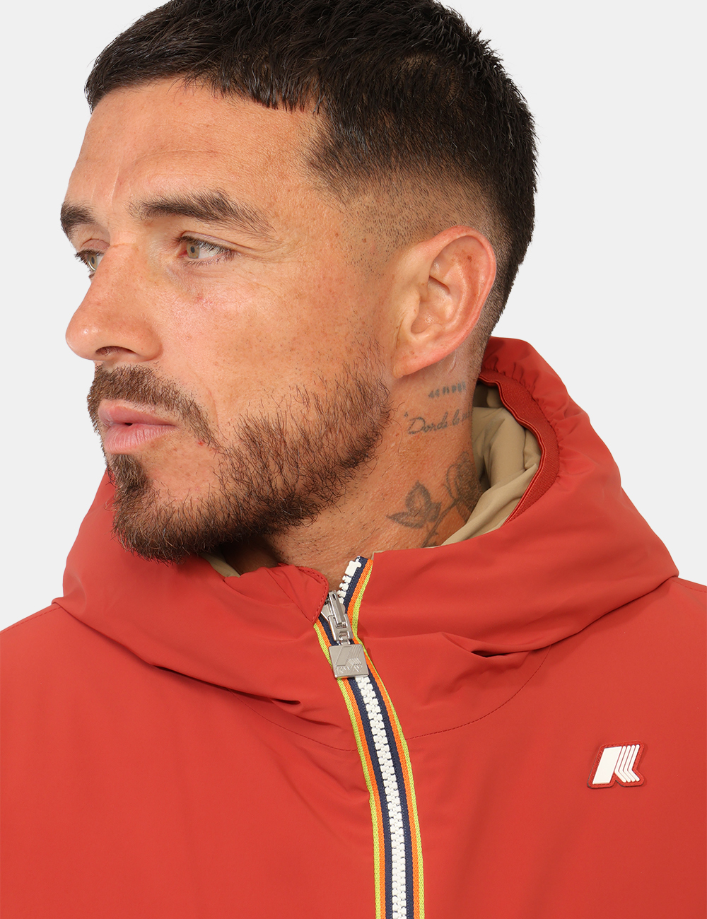 K6128VW-P-CC_MATTONE_AI26_5 Piumino K-Way Rosso tg.L - Piumino K-WAY Rosso da uomoIl Piumino K-WAY Rosso da uomo è il capo perfetto per affrontare la st