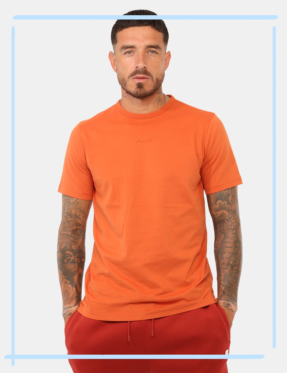 K7124ZW-P-CC_ARANCIONE_AI26_1 T-shirt K-Way Arancione tg.L - T-shirt K-WAY Arancione da uomoLa T-shirt K-WAY Arancione da uomo è il capo ideale per aggiun
