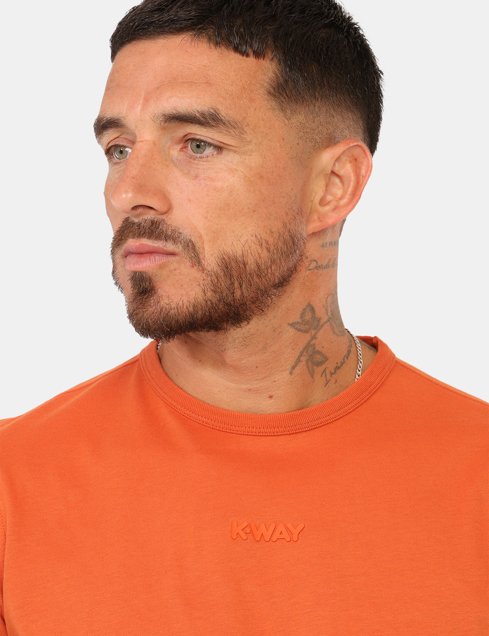 K7124ZW-P-CC_ARANCIONE_AI26_3 T-shirt K-Way Arancione tg.L - T-shirt K-WAY Arancione da uomoLa T-shirt K-WAY Arancione da uomo è il capo ideale per aggiun