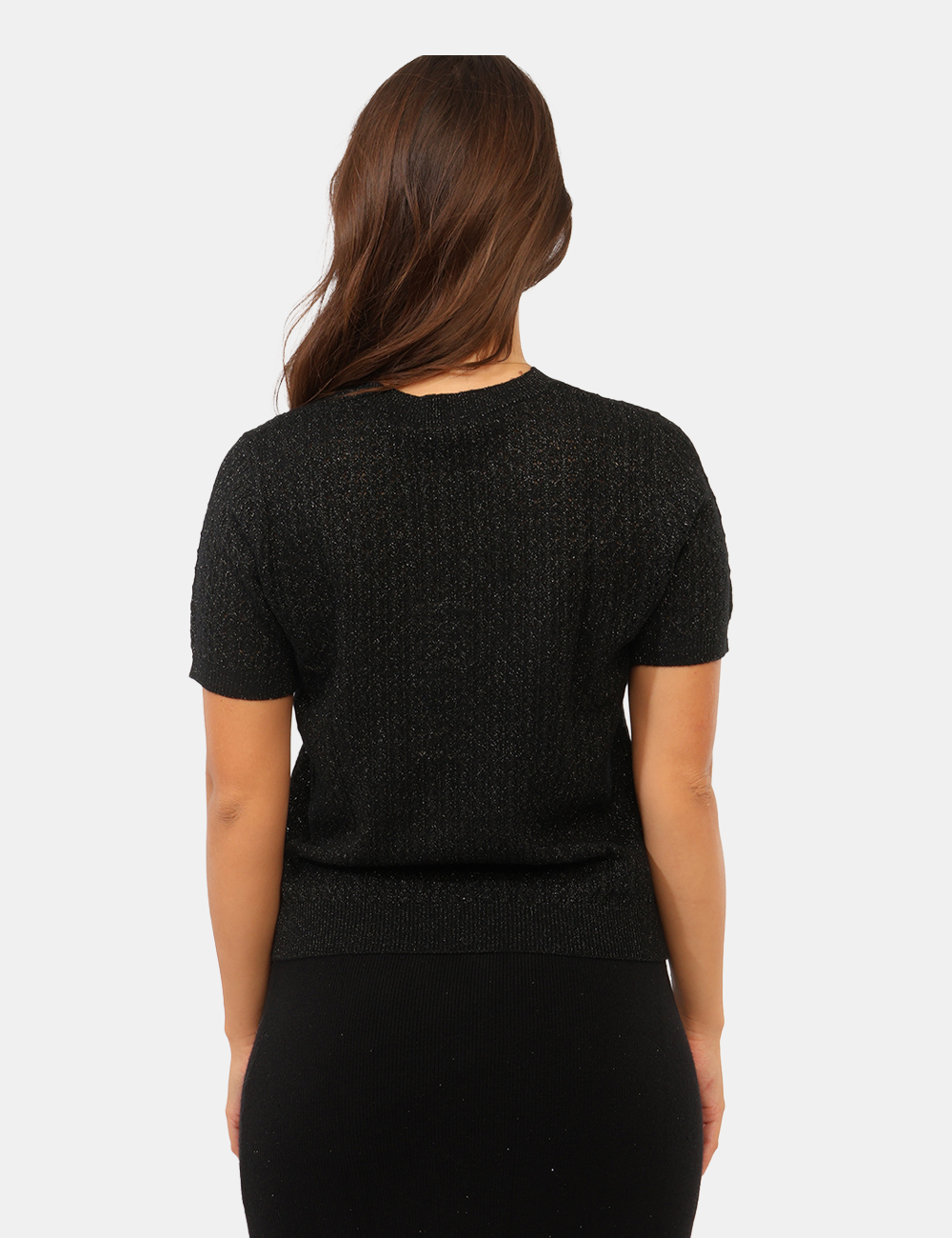 M101-IL00_NERO_AI26_2 Maglia Yes Zee Nera - Maglia YES ZEE Nera da donna La Maglia YES ZEE Nera da donna è un capo femminile e versatile, ideale p
