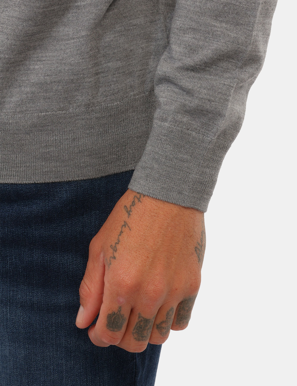 Maglia Gazzarrini Grigia 100% Lana Merinos - Maglia GAZZARRINI Grigia da uomo La Maglia GAZZARRINI Grigia è un capo essenzia