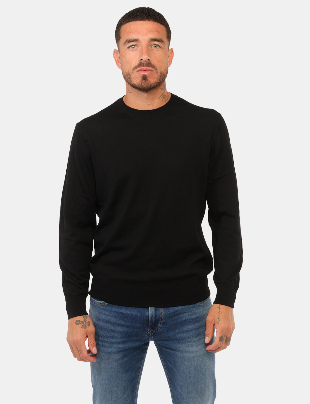 Maglia Gazzarrini Nera 100% Lana Merinos - Maglia GAZZARRINI Nera da uomo La Maglia GAZZARRINI Nera è un capo essenziale e r
