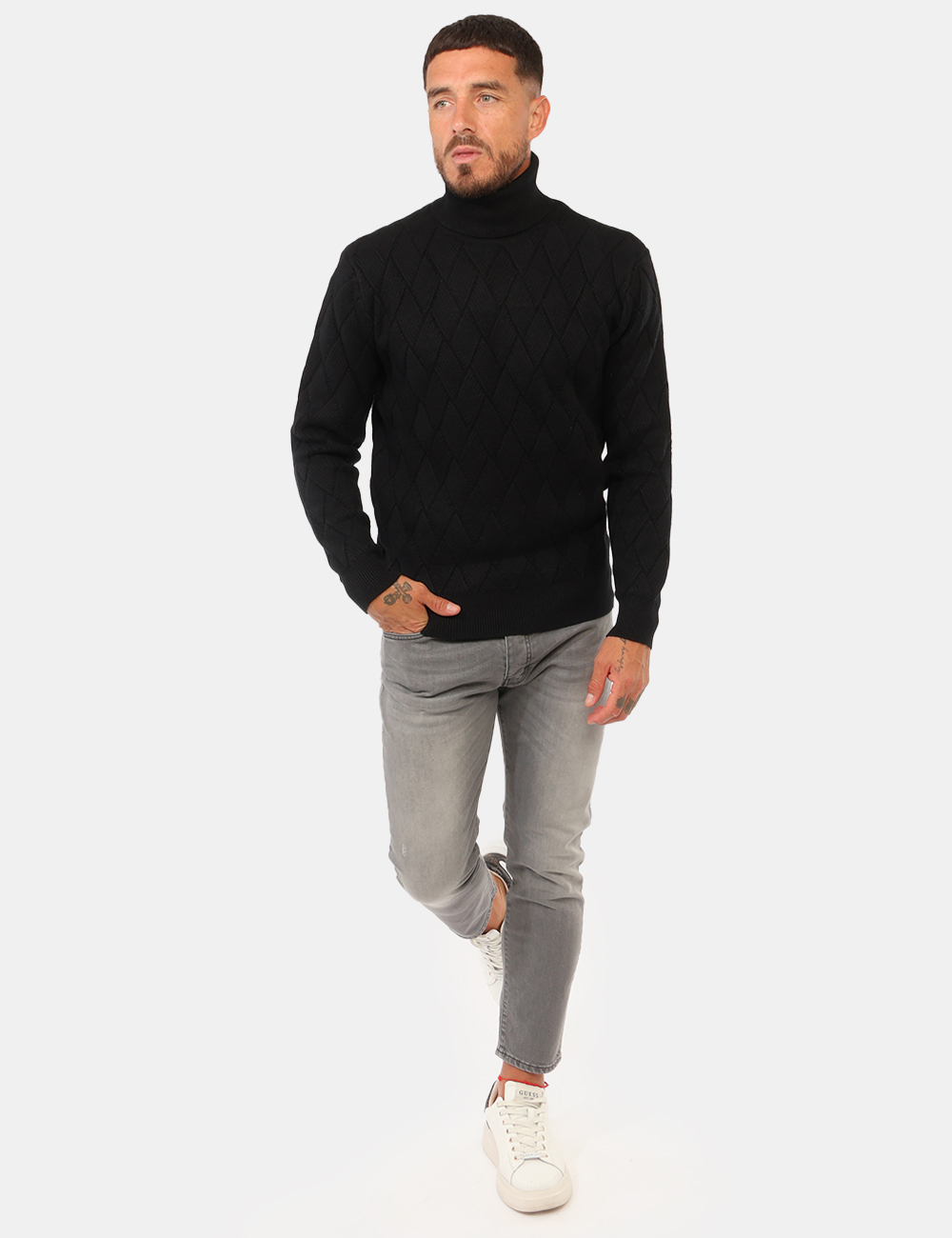 PA18TCSA26-TC881-OC_NERO-LAVATO_AI26_1 Jeans Prj22. Grigio - Jeans Prj22. Grigio da uomo Il Jeans PRJ22. Grigio da uomo è un modello contemporaneo e versatile, pen