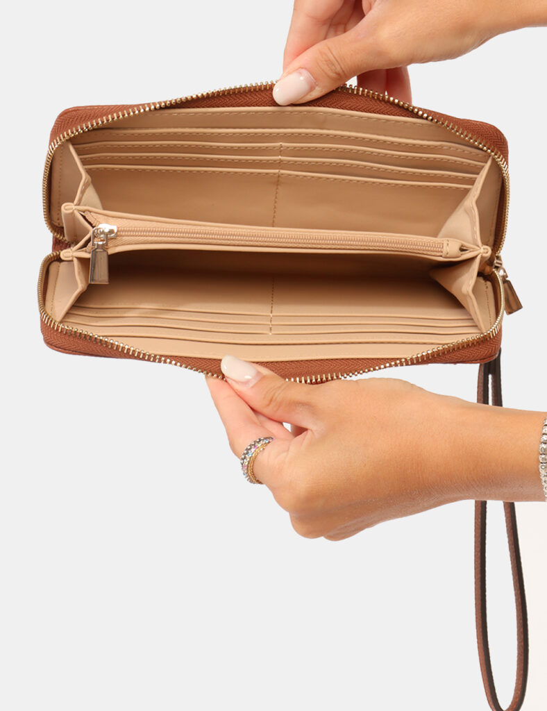 Accessori da donna - Portafoglio Guess Marrone