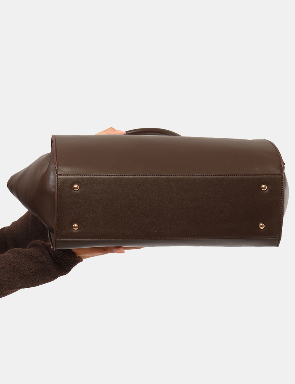 W017-AP00_MORO_AI26_3 Borsa Yes Zee Marrone - Borsa YES ZEE Marrone da donna La Borsa YES ZEE Marrone da donna è un accessorio pratico e versatile